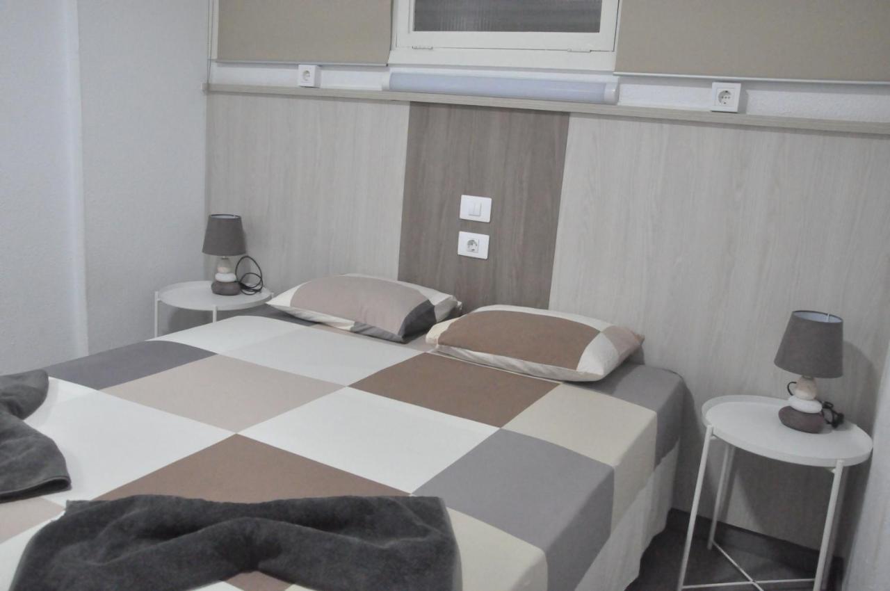 Beautiful Apartment 1115 Central Area San Bartolome Bagian luar foto