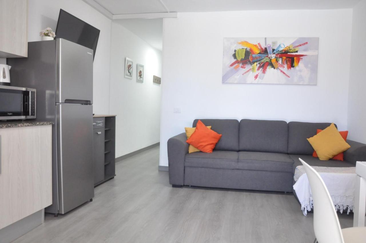 Beautiful Apartment 1115 Central Area San Bartolome Bagian luar foto