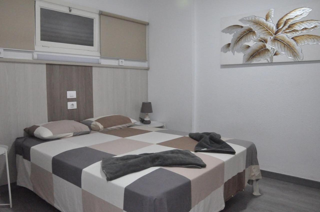 Beautiful Apartment 1115 Central Area San Bartolome Bagian luar foto